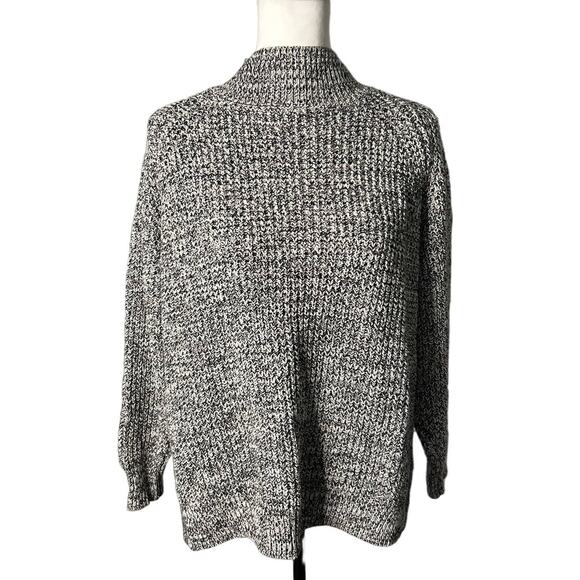 BDG Sweaters - BDG Women's Knit Long Sleeve Turtleneck Sweater Size Small